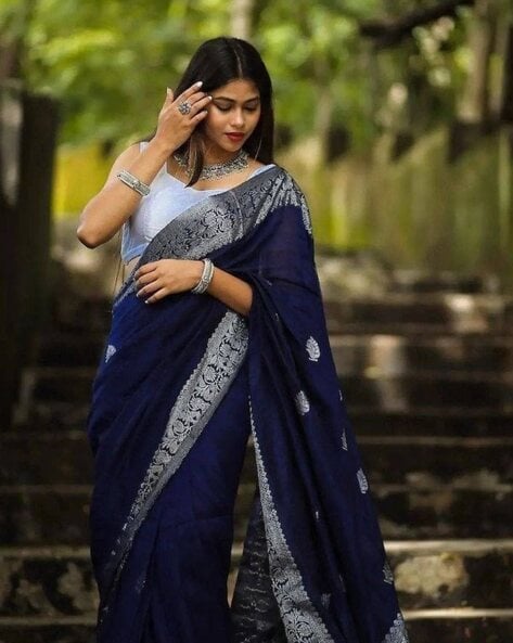 Viranica Manchu stuns in blue silk sare by Label Vida! | Fashionworldhub