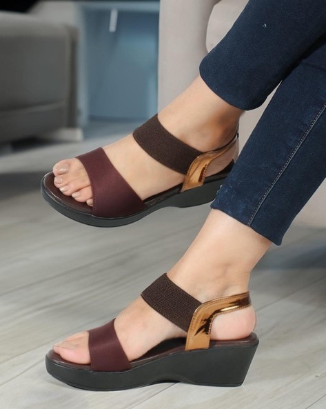 Dual strap 2025 platform sandal