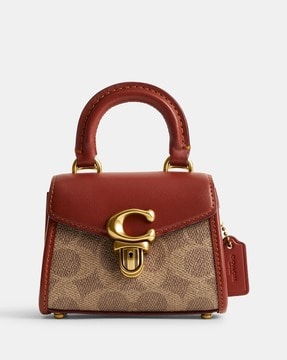 Coach