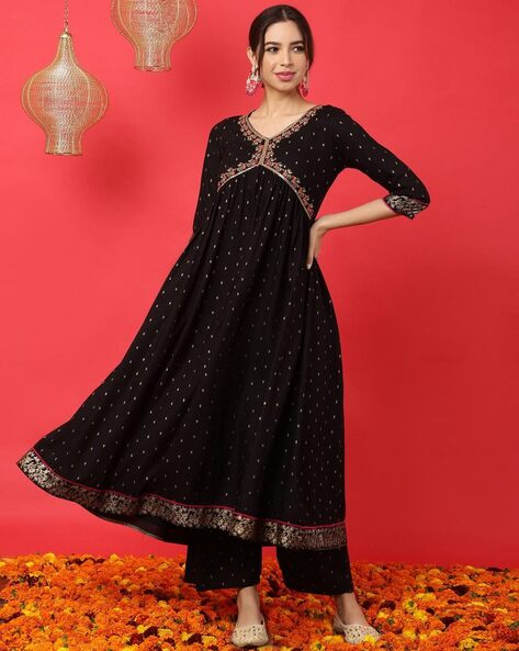 Black & Red Embroidered Pashmina Kurti | Saira's Boutique