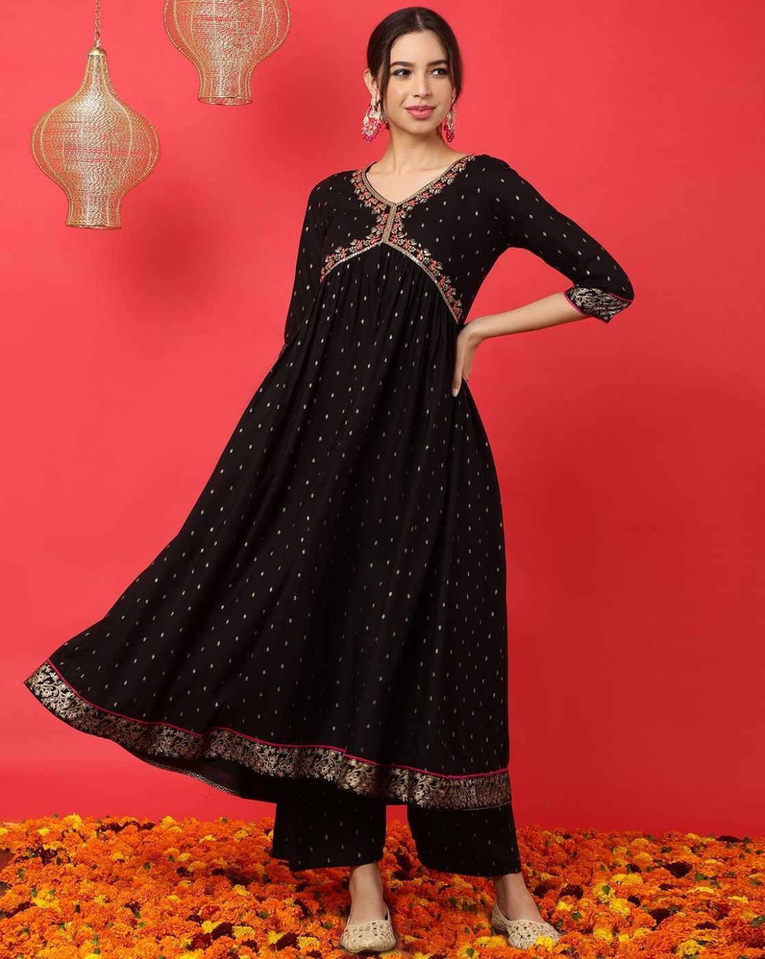 Designer black punjabi suit | Punjabi dress design, Black punjabi suit,  Designs for dresses