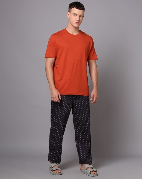 Men Printed T Shirt Pyjamas Set