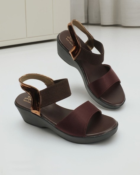 Dual strap 2025 platform sandal