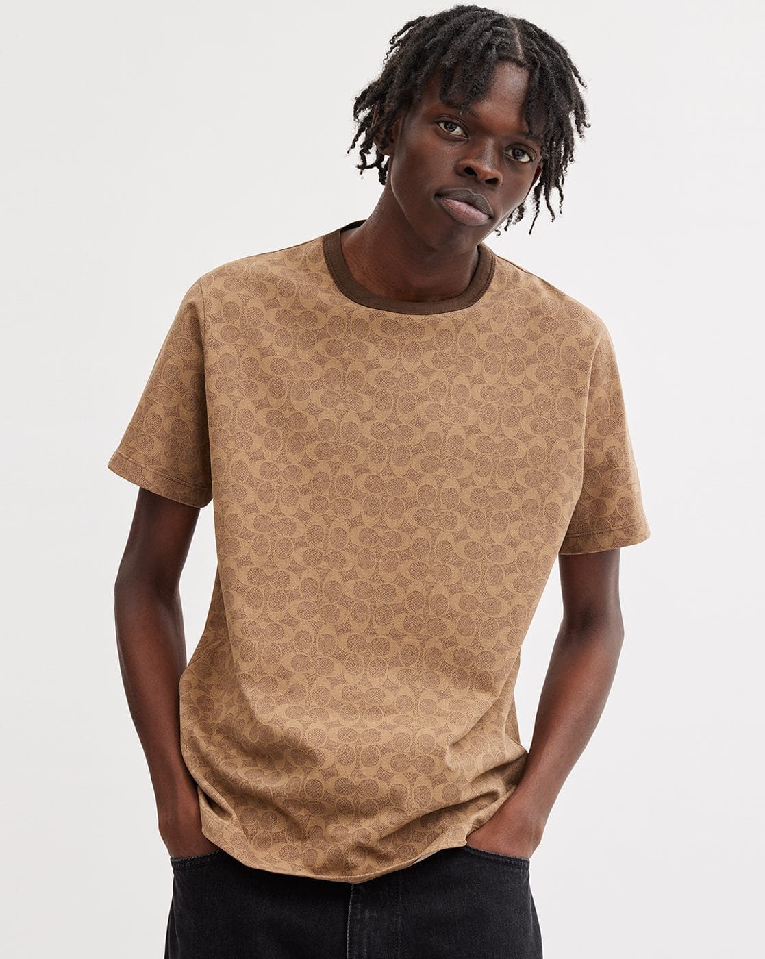 -1117Wx1400H-410457269-ryu-