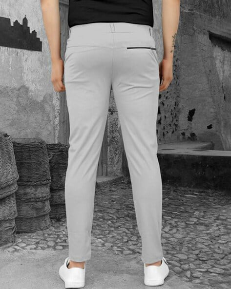 Buy Men White Slim Fit Solid Flat Front Casual Trousers Online - 680599 |  Louis Philippe