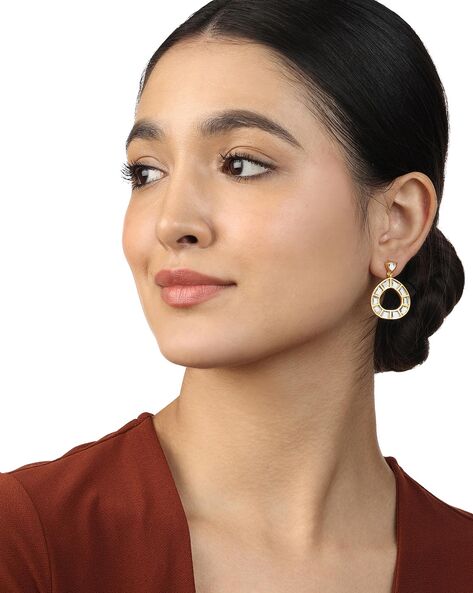 Isharya earrings deals