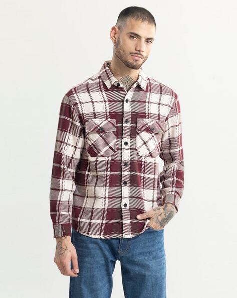 Men Checked Relaxed Fit Shirt with Flap Pockets