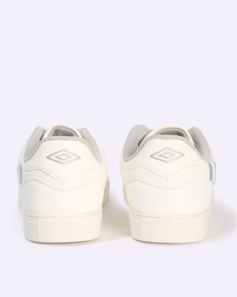 Umbro hotsell sneakers white