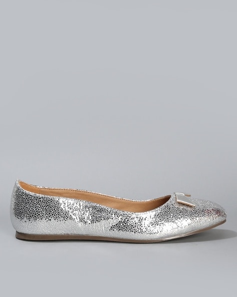 Cheap silver clearance flats