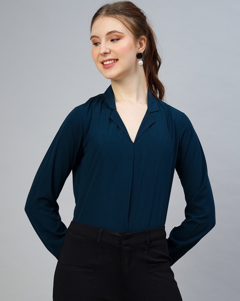 Women Regular Fit Top with Curved Hem