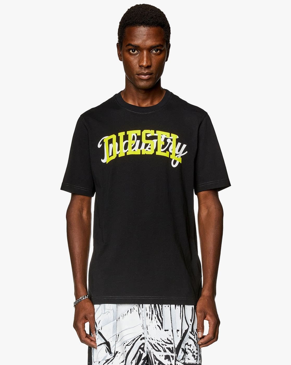 美術品 アディダス] ランニングシューズ QUESTAR FLOW NXT M 27.0cm コア