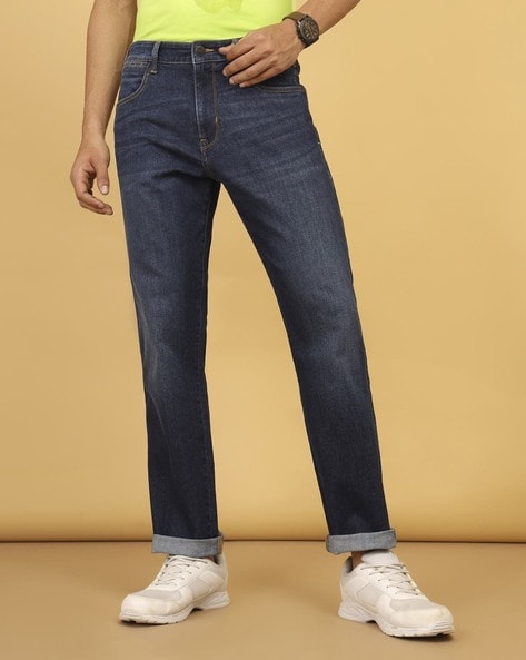 Wrangler Men Mid-Wash Mid-Rise Relaxed Jeans