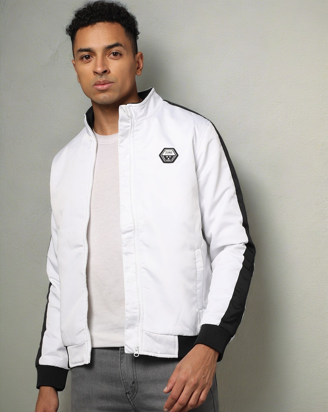 Urbano Fashion Full Sleeve Washed Men Denim Jacket - Buy Urbano Fashion  Full Sleeve Washed Men Denim Jacket Online at Best Prices in India |  Flipkart.com