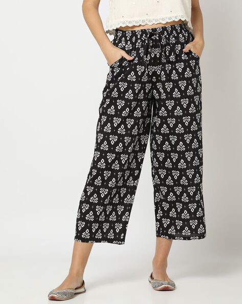 Women Floral Print Relaxed Fit Pants Price in India