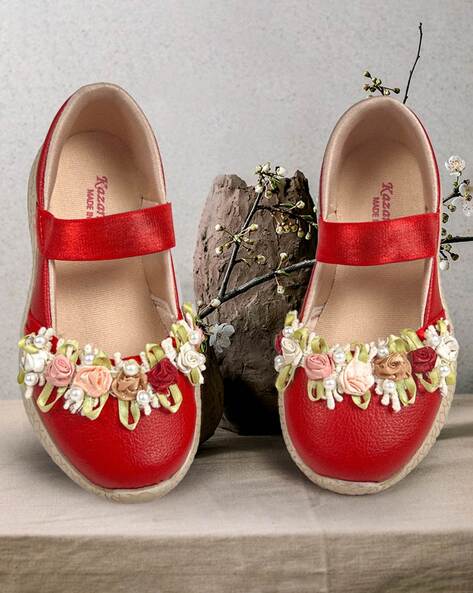 Flower slip deals on shoes