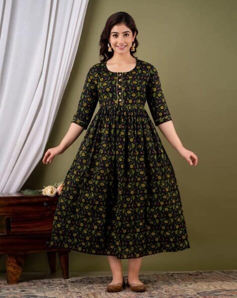 Women Cream-Coloured & Green Printed Anarkali Kurta Online at Lowest Price  in India - DealClear.com