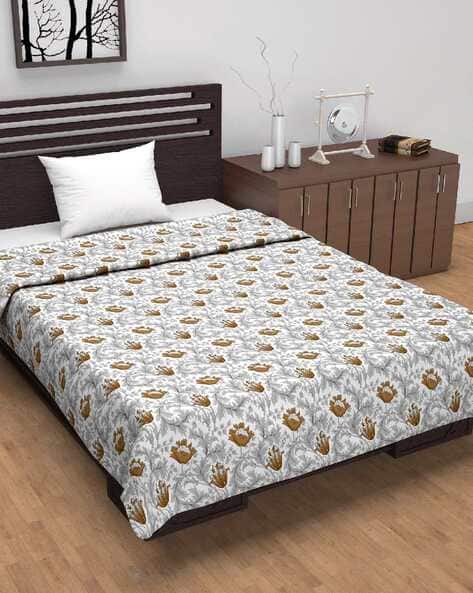 Buy Brown Blankets, Dohars Quilts for Home Kitchen by DIVINE