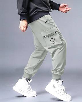 jump cuts Men Joggers with Flap Pockets-picture-52