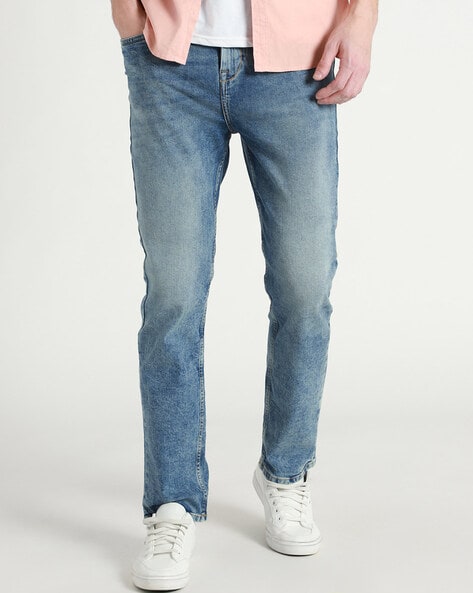 Mid Rise Jeans with Insert Pockets