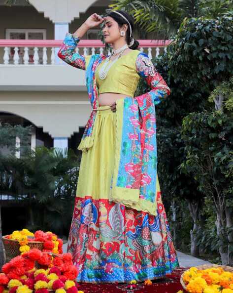 Embroidered lehenga with velvet blouse – myRiti