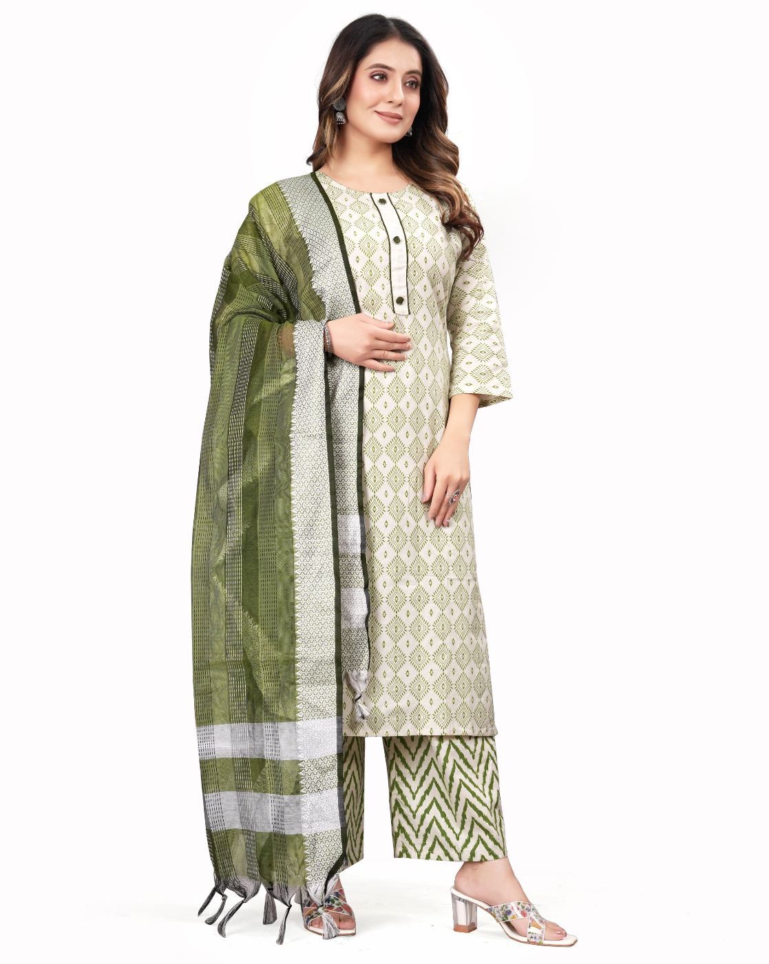 Buy Green Kurta Suit Sets for Women by FIORRA Online | Ajio.com