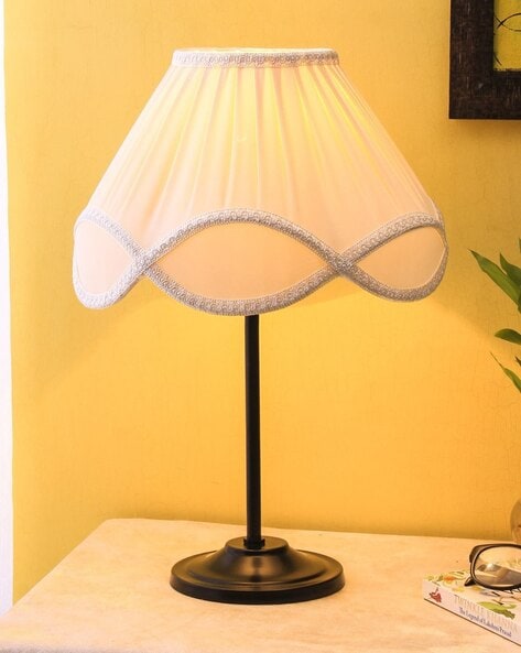 Vintage store table lamps