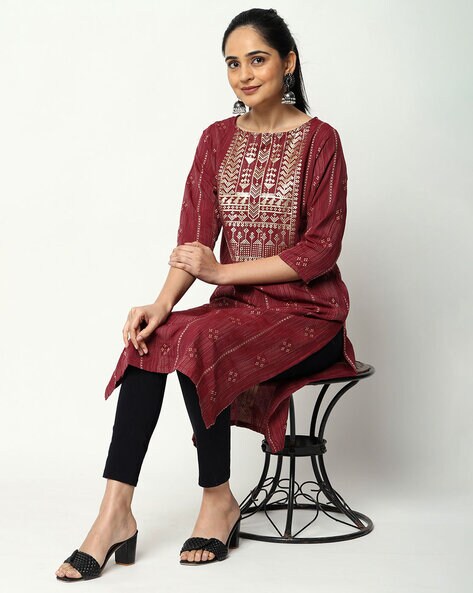 Buy Maroon Kurtas for Women by Indie Picks Online