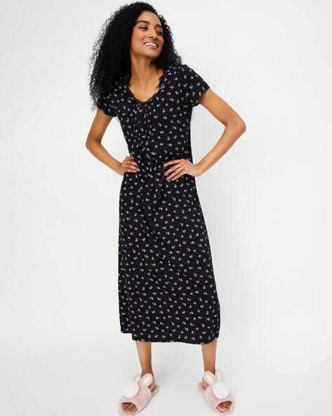 Buy BLACK Nightshirts&Nighties for Women by MAX Online