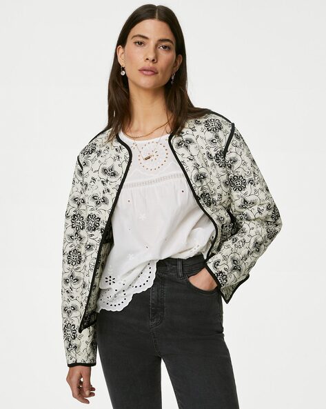 Women Reversible Printed Quilted Jacket