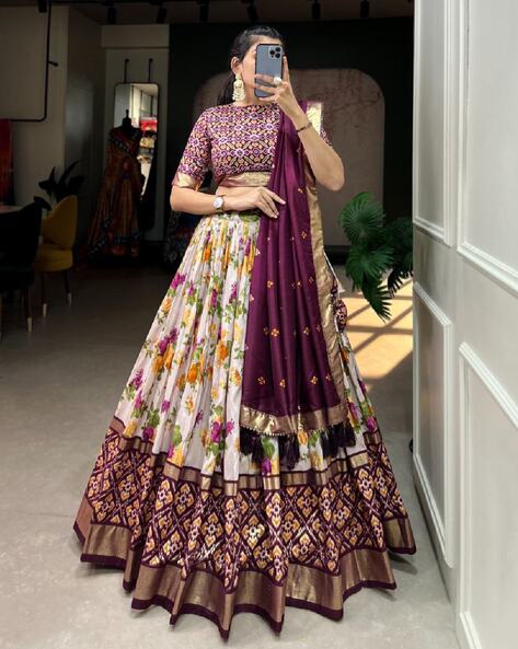 Floral Style Lehenga Choli – Ethnic Skirt | Lashkaraa