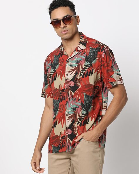 Men Leaf Print Regular Fit Shirt