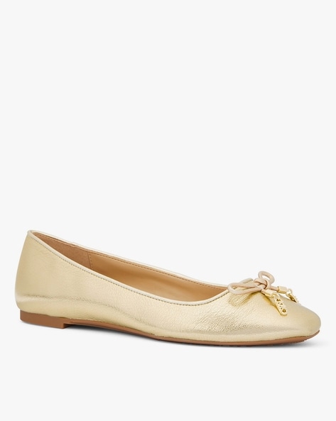 Flat shoes clearance mk