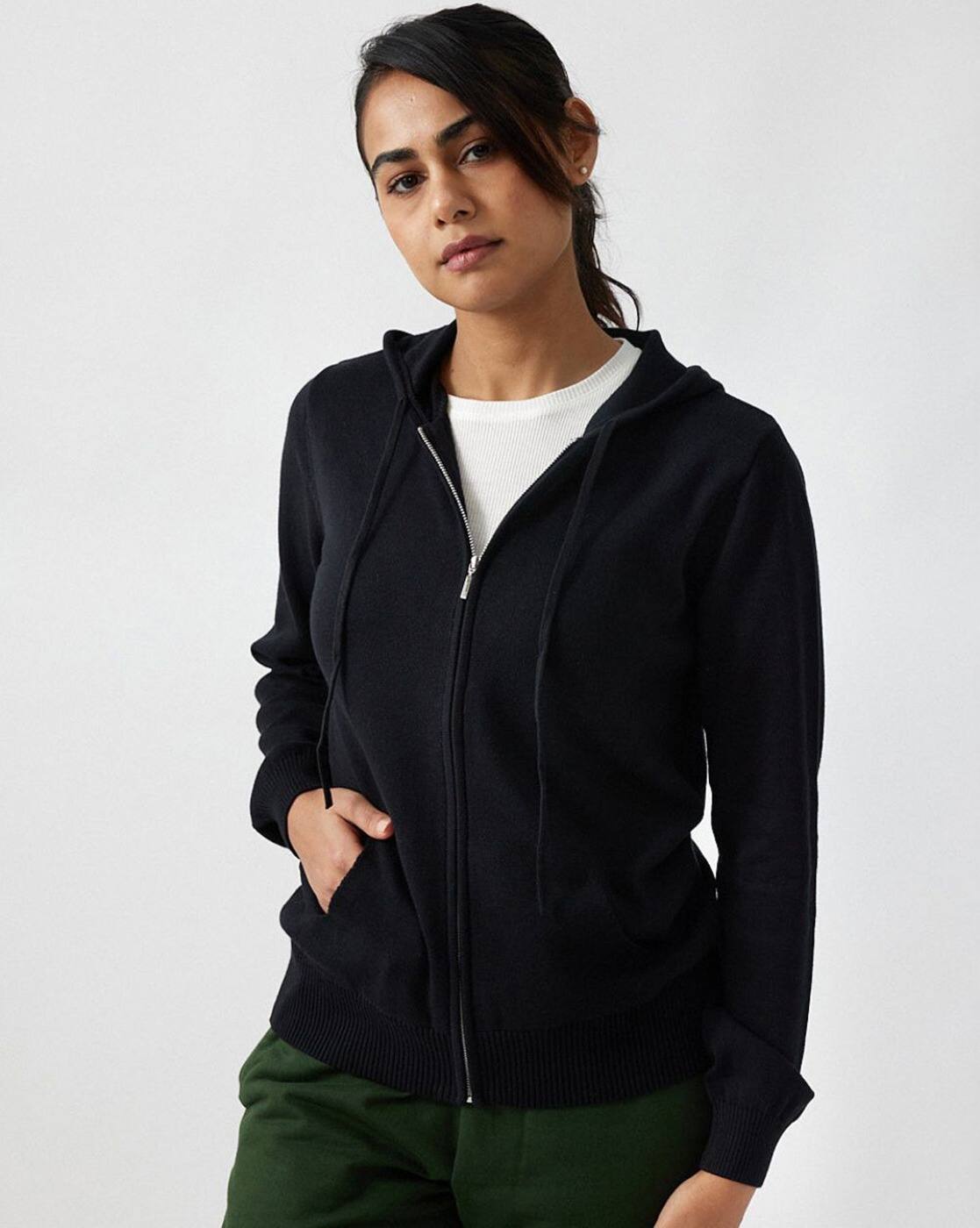 -1117Wx1400H-467010467-black-