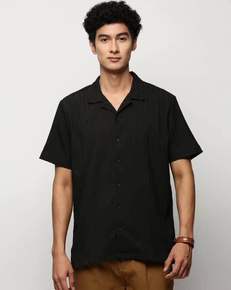 AVAVERA Men Regular Fit Shirt with Cuban Collar