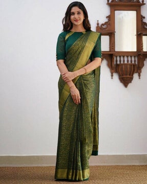 Women Woven Silk Saree with Zari Border