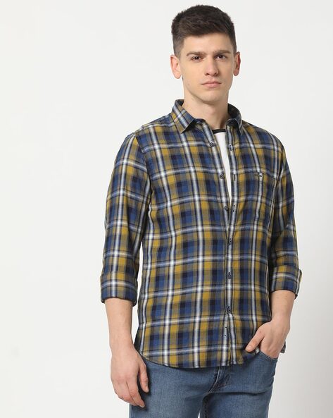 Men Checked Regular Fit Shirt