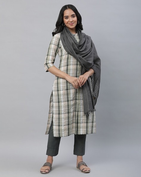 Women Striped Dupatta with Fringes Price in India