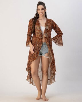 Women Leopard Printed Shrug with Open-Front