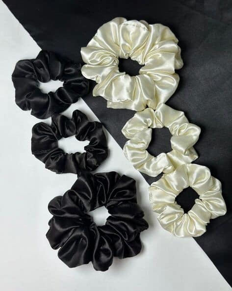 Radhu & Kabby Women Set of 6 Volumizer Scrunchies