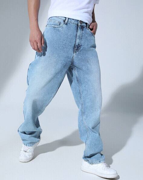 Men Straight Fit Jeans with 5-Pocket Styling