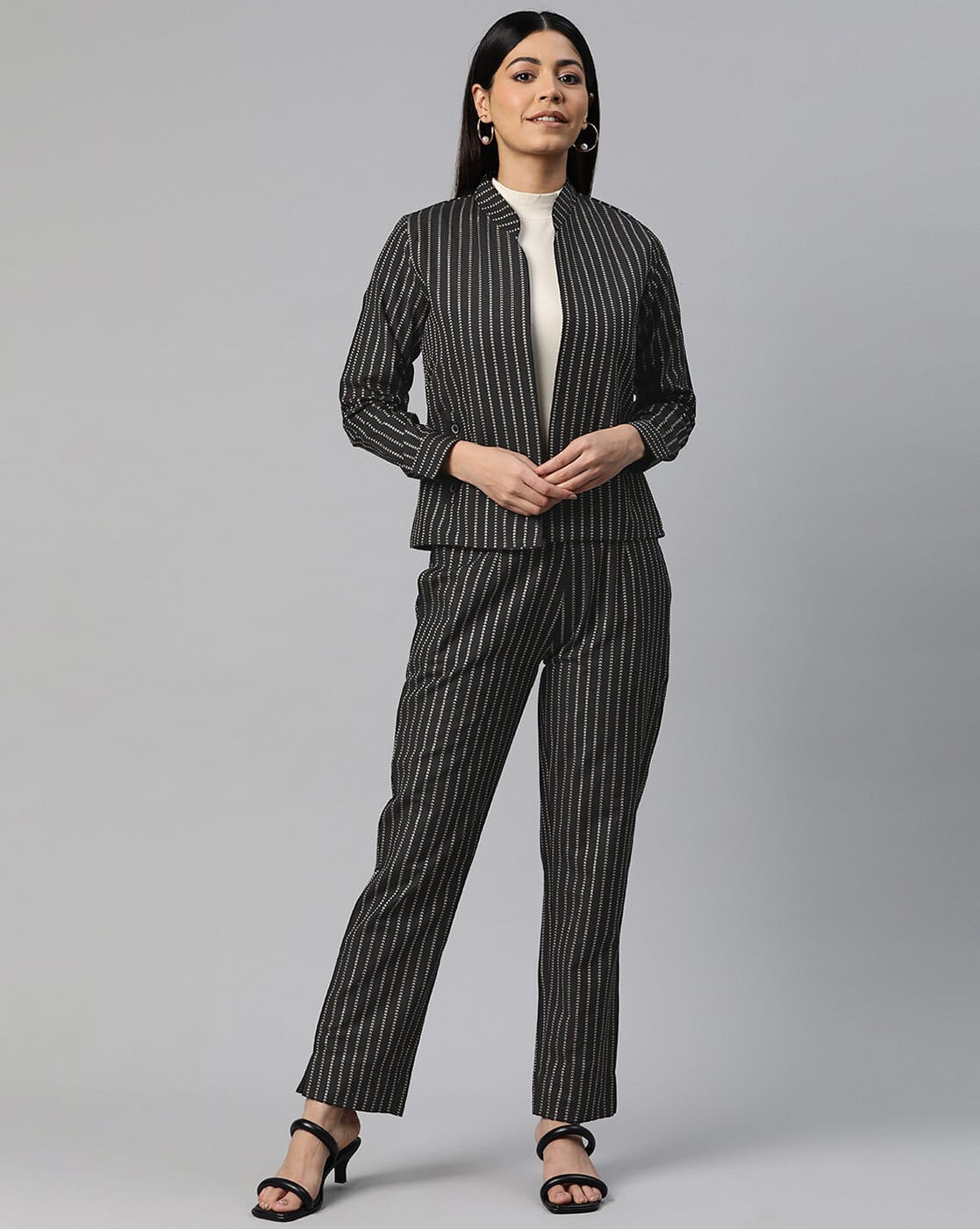 Buy Black Suit Sets for Women by COTTINFAB Online | Ajio.com