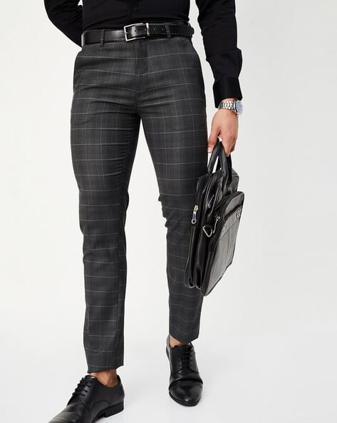 Men Checked Slim Fit Flat-Front Trousers