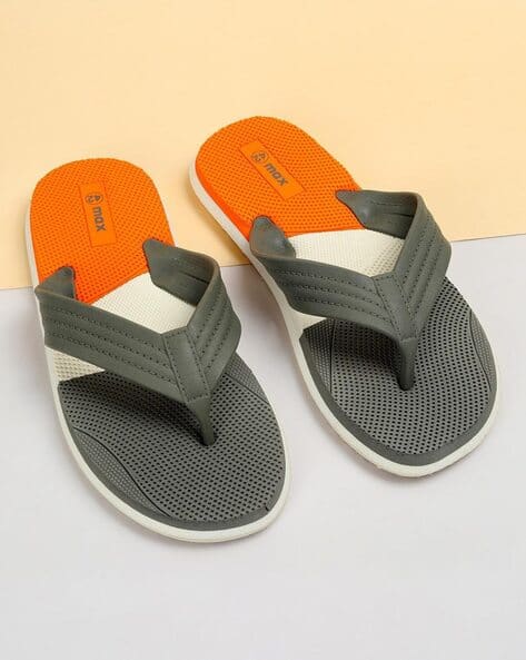 Men Colourblock Thong-Style Flip-Flops