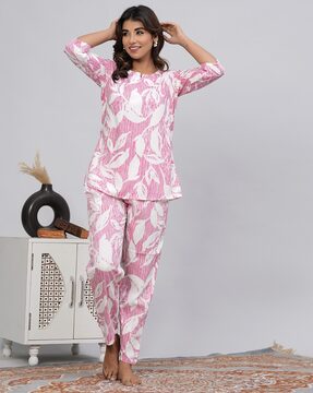 PINK GIRL, Beautiful Cartoon Printed Full Sleeves 2 Piece Night Suits for  Women -IQNDK001PG