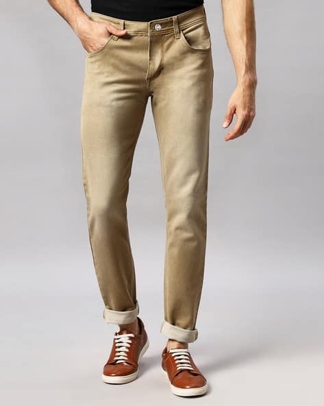Men Lightly Washed Relaxed Fit Jeans