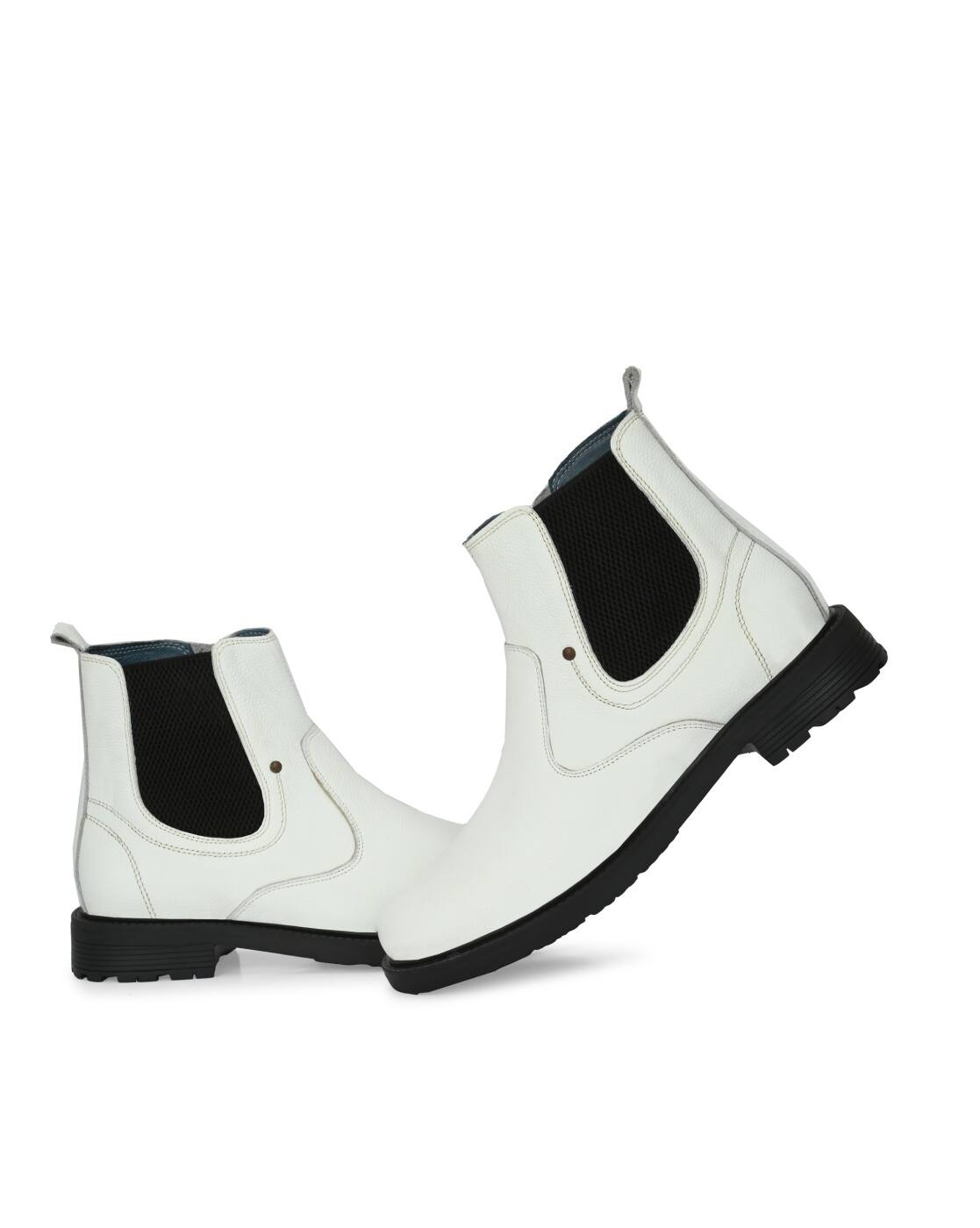 Buy White Boots for Men by DESIDERIO Online | Ajio.com