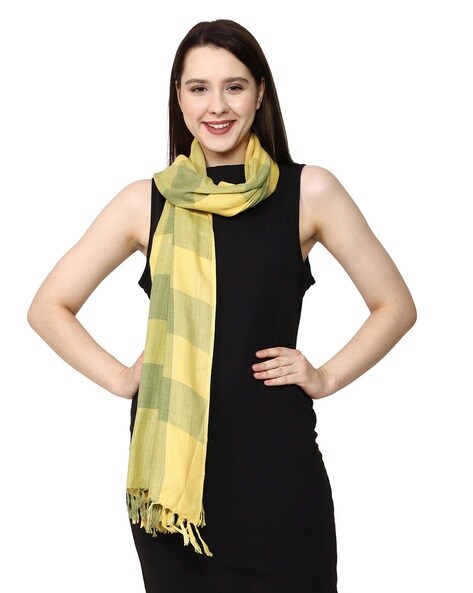 Women Checked Cotton Stole with Tassels Price in India