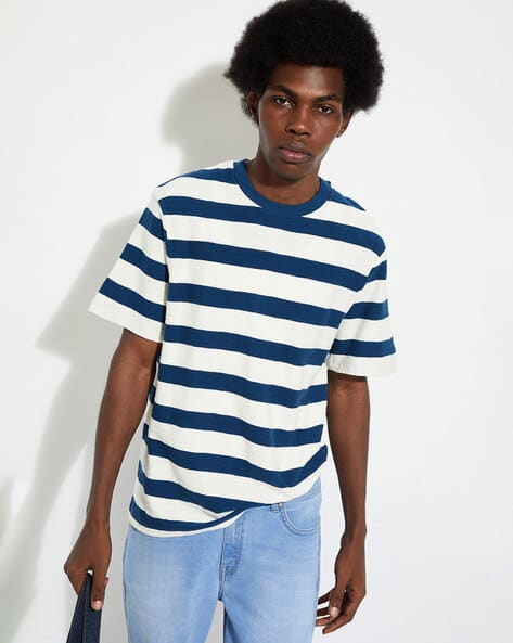 Buy BLUE Tshirts for Men by MAX Online