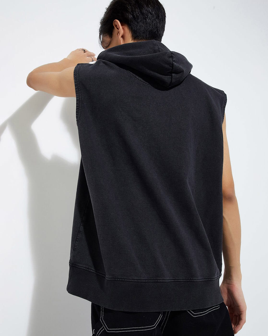 Buy MAX URB_N Men Sleeveless Hoodie Online | Ajio.com
