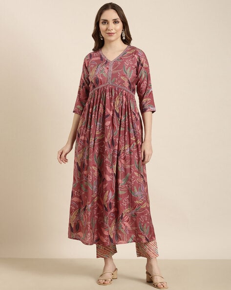 Women Floral Print Flared Kurta with Pants